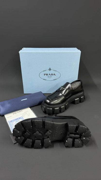 PRADA PATIKE