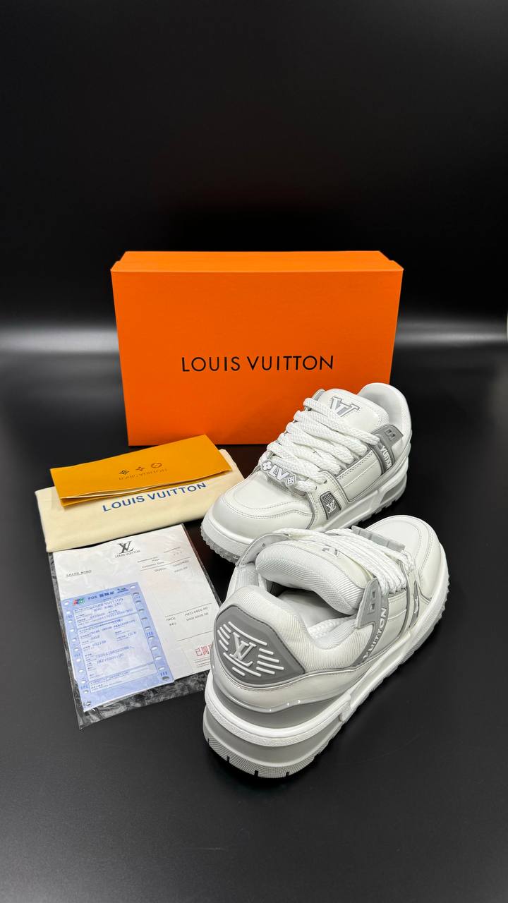 LOUIS VUITTON PATIKE