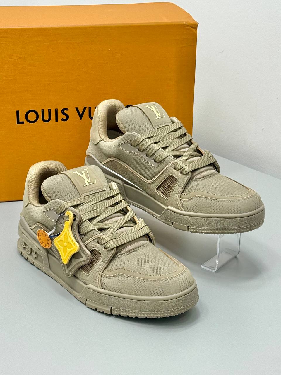 LOUIS VUITTON PATIKE