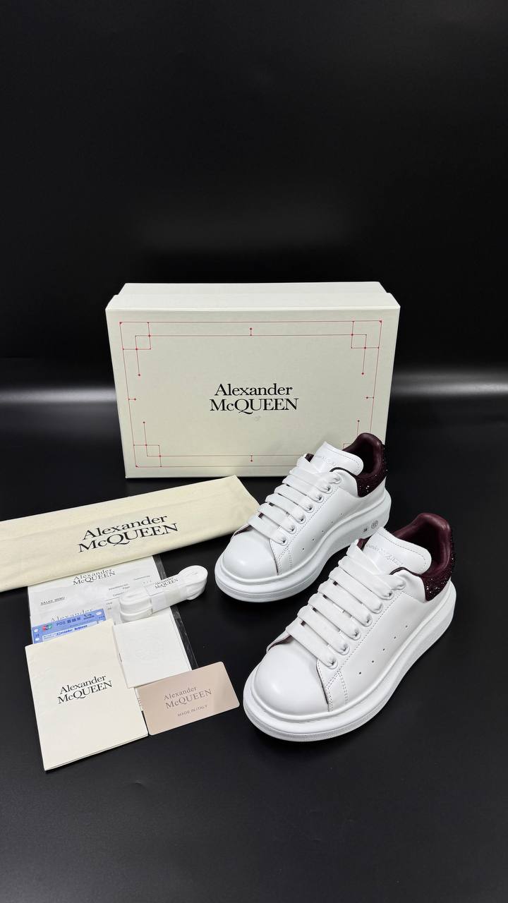 ALEXENDER MCQUEEN PATIKE