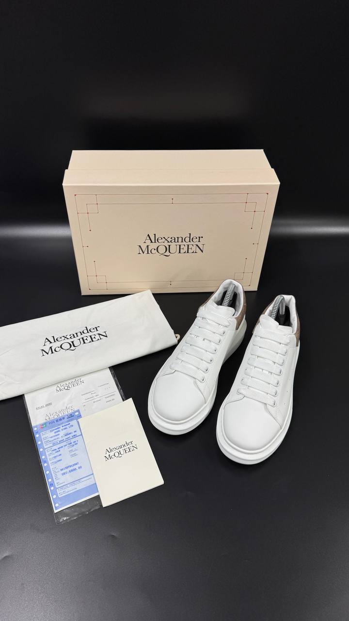 ALEXENDER MCQUEEN PATIKE