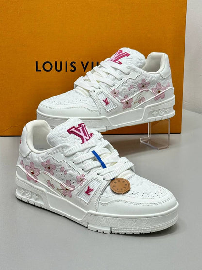 LOUIS VUITTON PATIKE