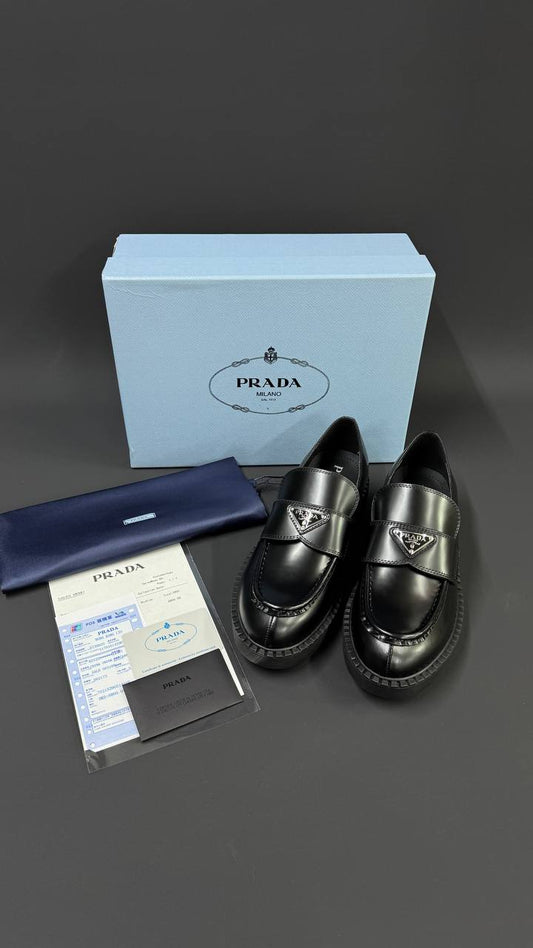 PRADA PATIKE