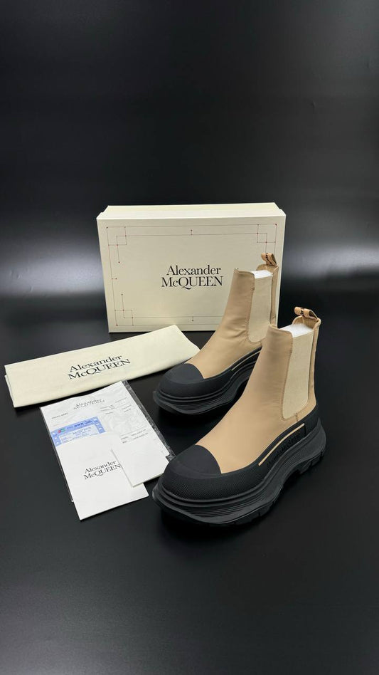 ALEXENDER MCQUEEN ČIZME