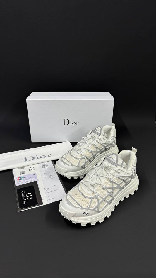 DIOR PATIKE