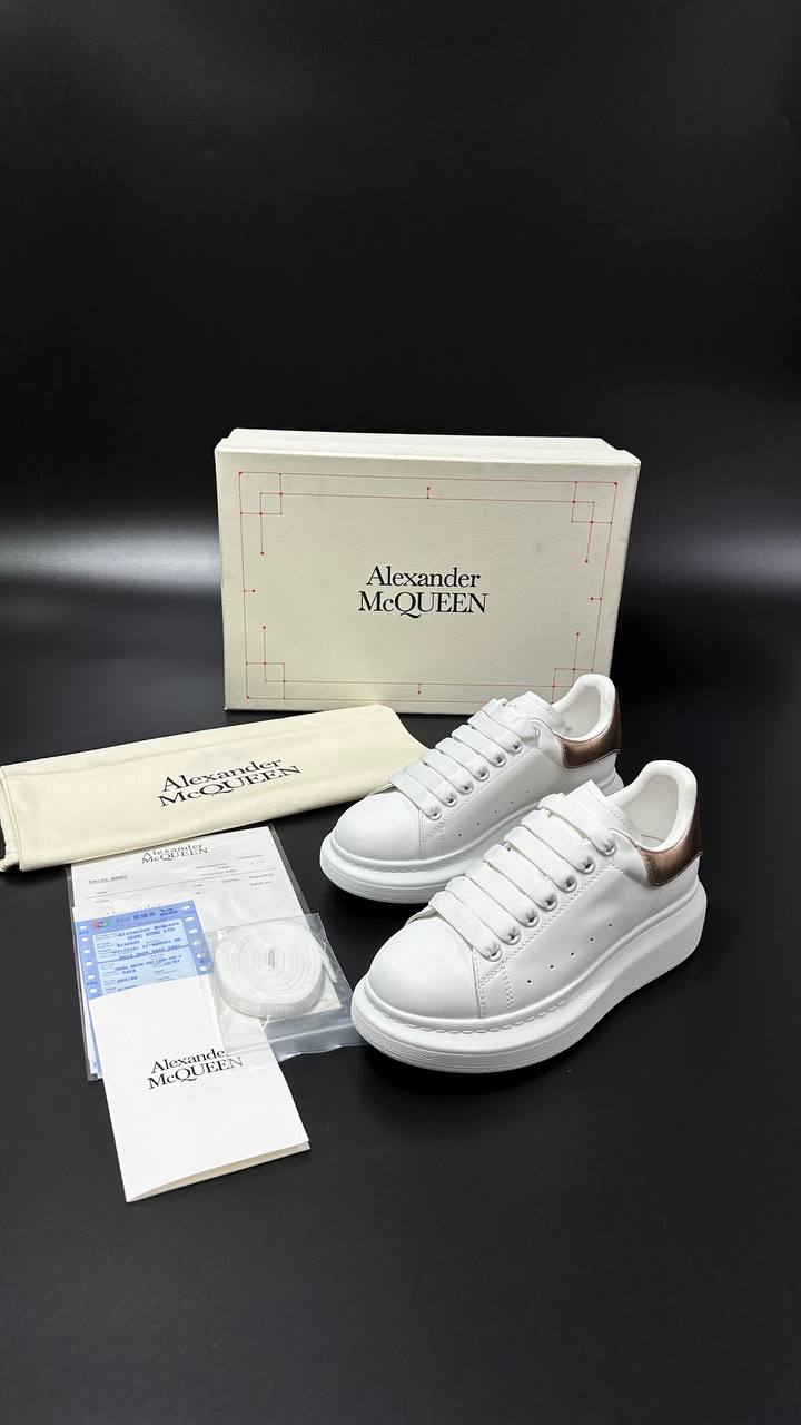 ALEXENDER MCQUEEN PATIKE