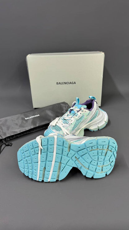 BALENCIAGA PATIKE