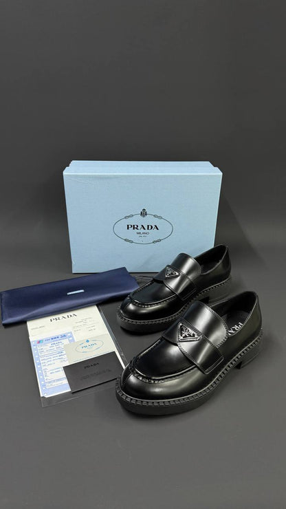 PRADA PATIKE