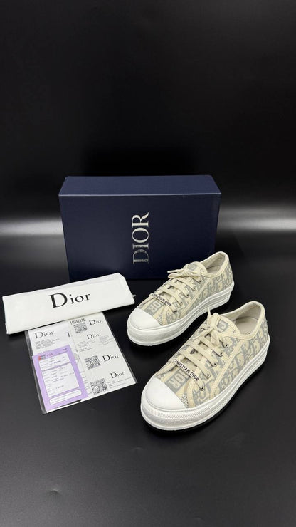 DIOR PATIKE