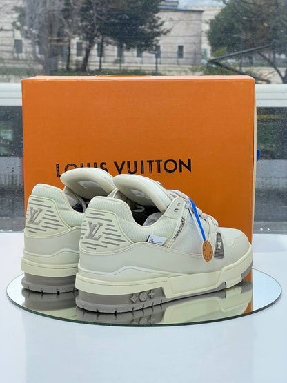 LOUIS VUITTON PATIKE