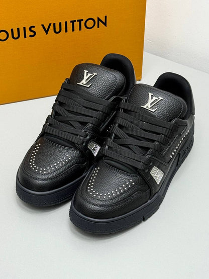 LOUIS VUITTON PATIKE