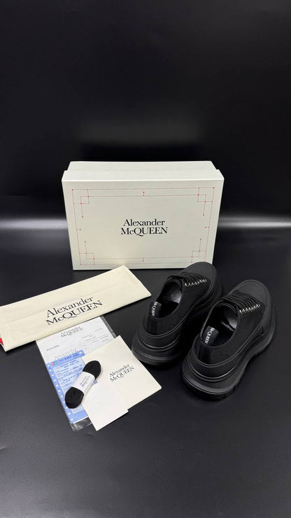 ALEXENDER MCQUEEN PATIKE