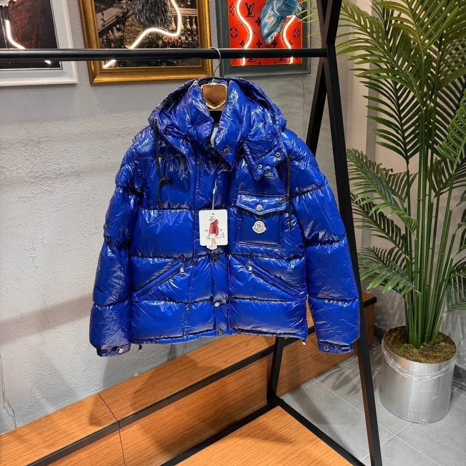 MONCLER JAKNA