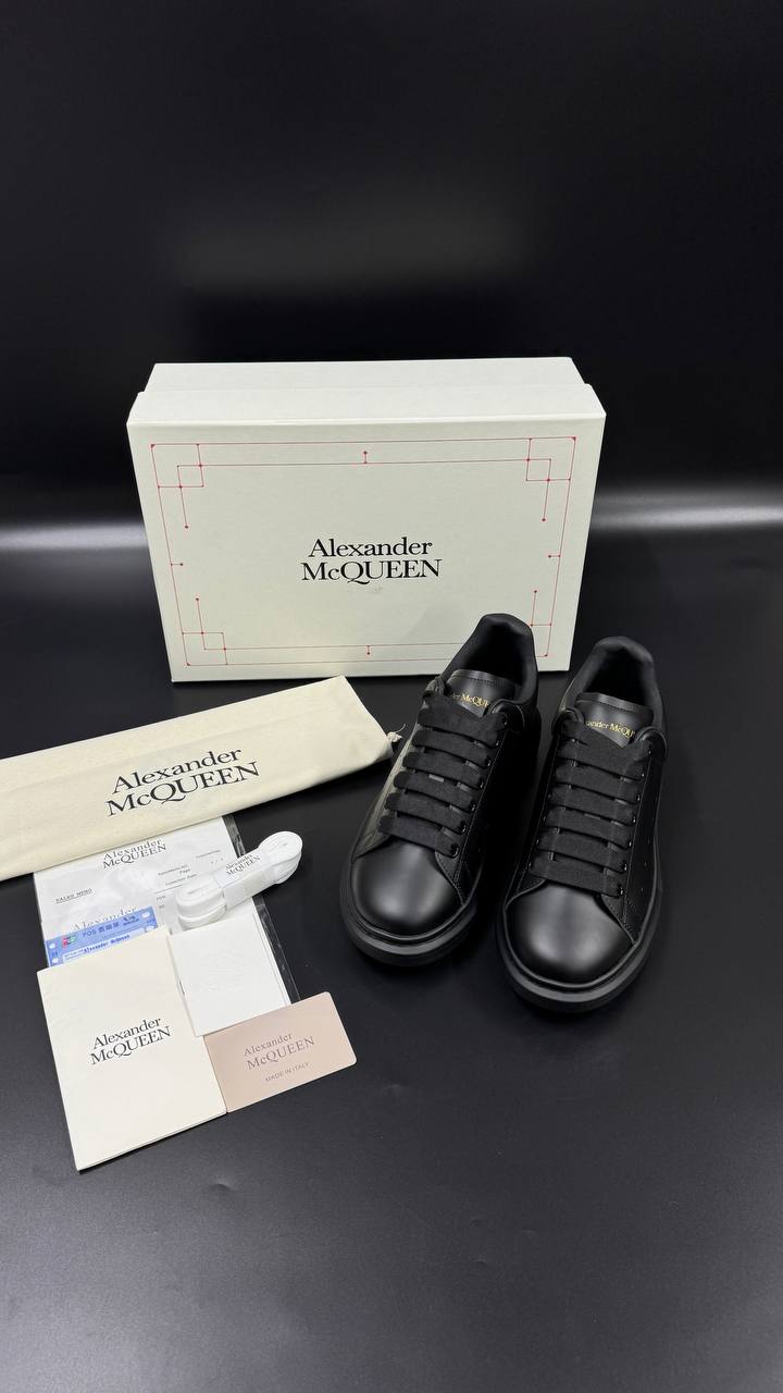 ALEXANDER MCQUEEN PATIKE